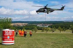 Die Staatliche Feuerwehrschule Würzburg übt den Ernstfall.