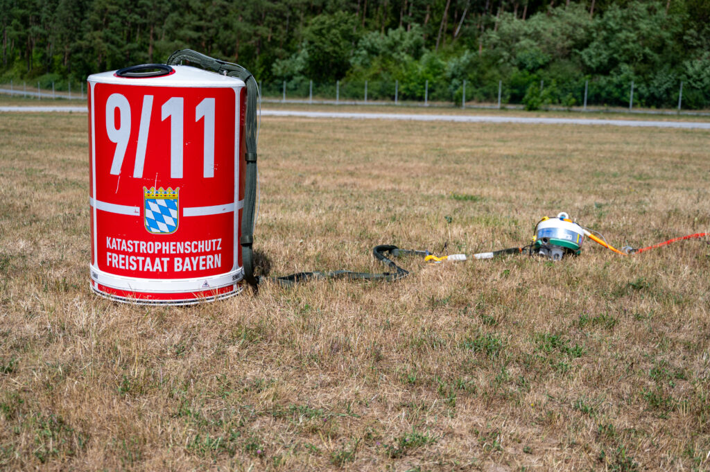 Symbolisiert den Sensor im Trainingseinsatz bei Feuerlöschflügen